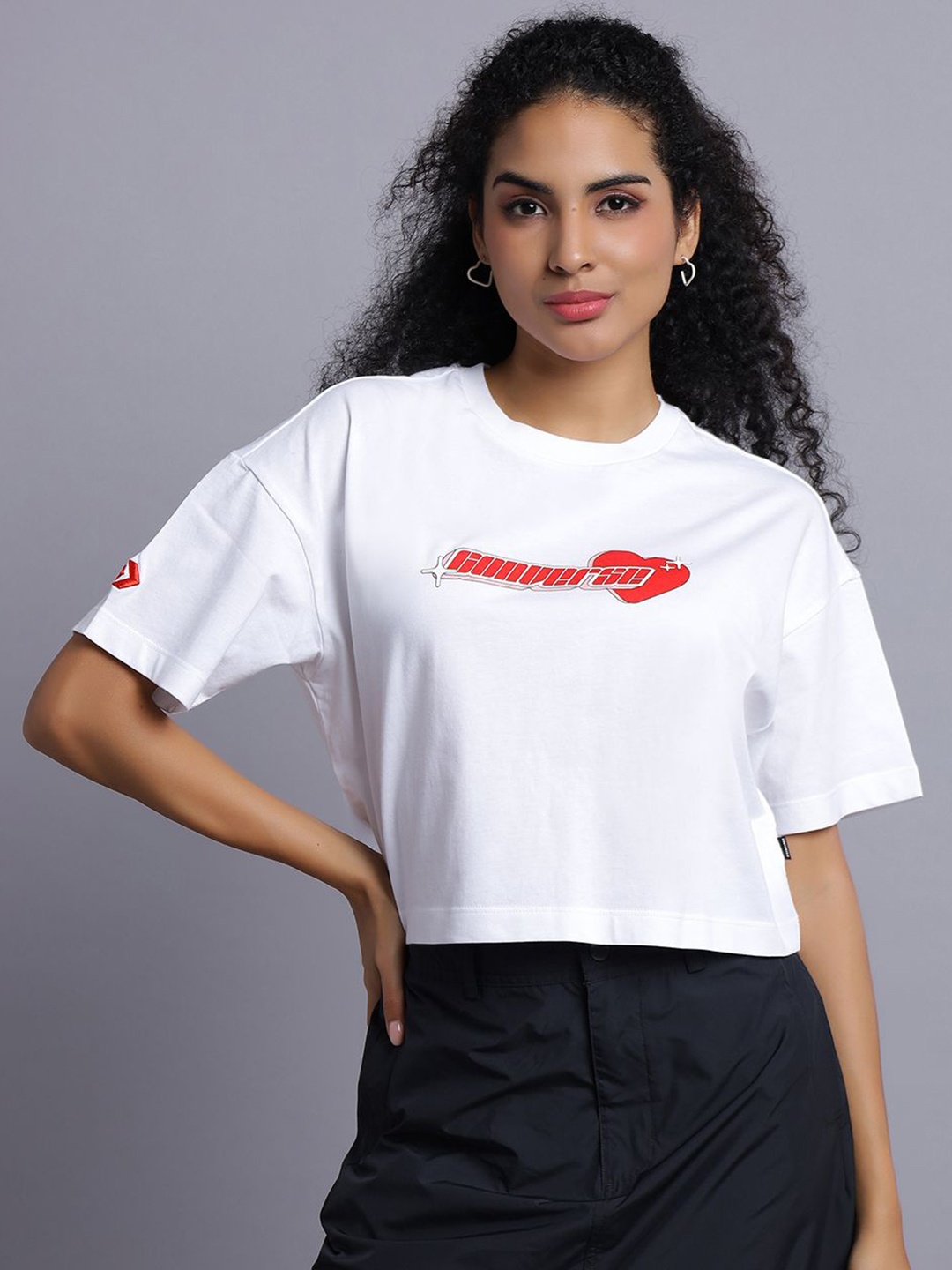 

Converse Women Y2K Heart Cropped Oversized T-Shirt, White