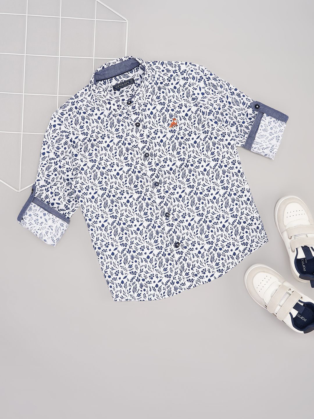 

Pantaloons Junior Boys Spread Collar Floral Printed Cotton Casual Shirt, White