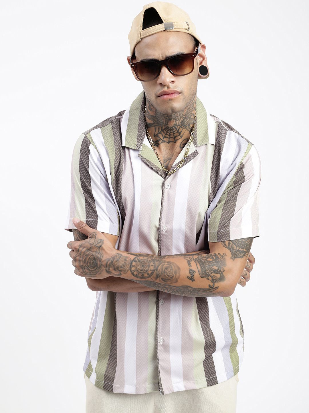 

SHOWOFF Men Comfort Cuban Collar Vertical Striped Cotton Casual Shirt, Green