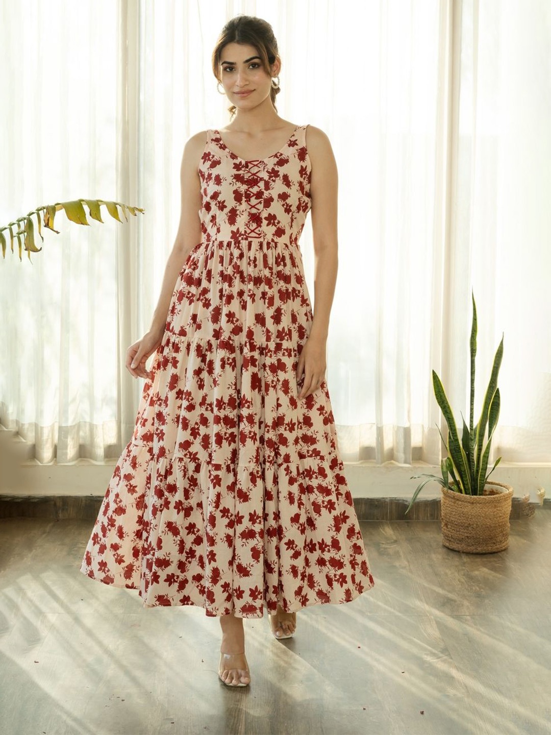 

SUKITI Women Round Neck Floral Printed Fit & Flare Dress, Cream