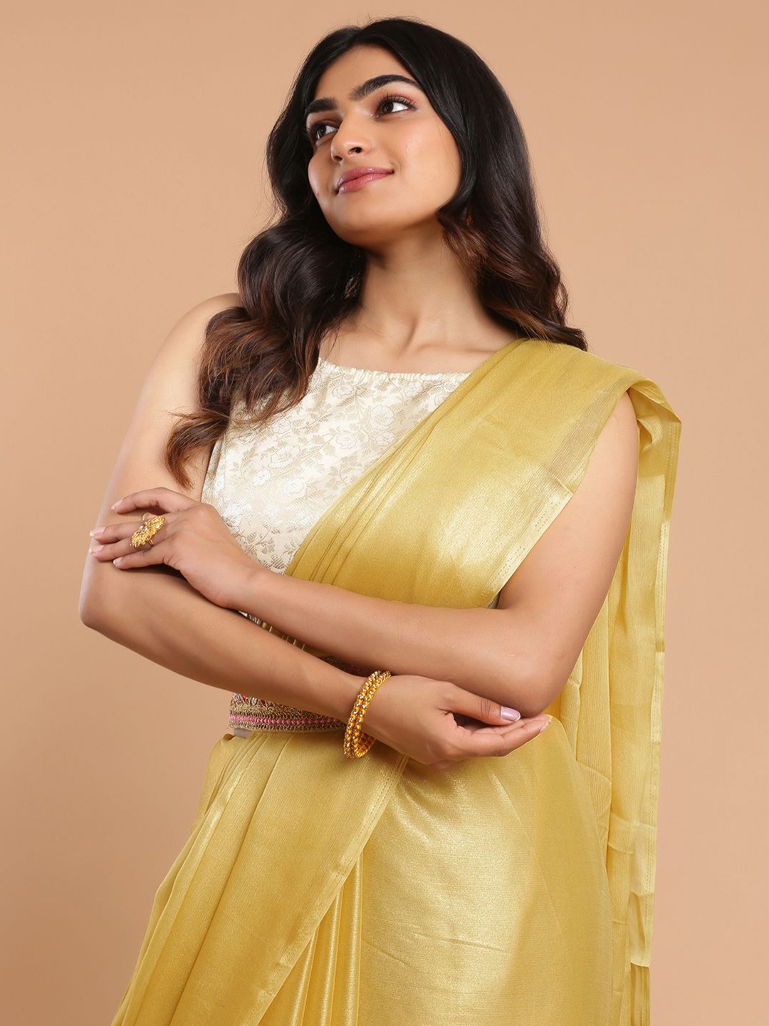 

Kalyan Silks Solid Baluchari Saree With Blouse Piece, Yellow