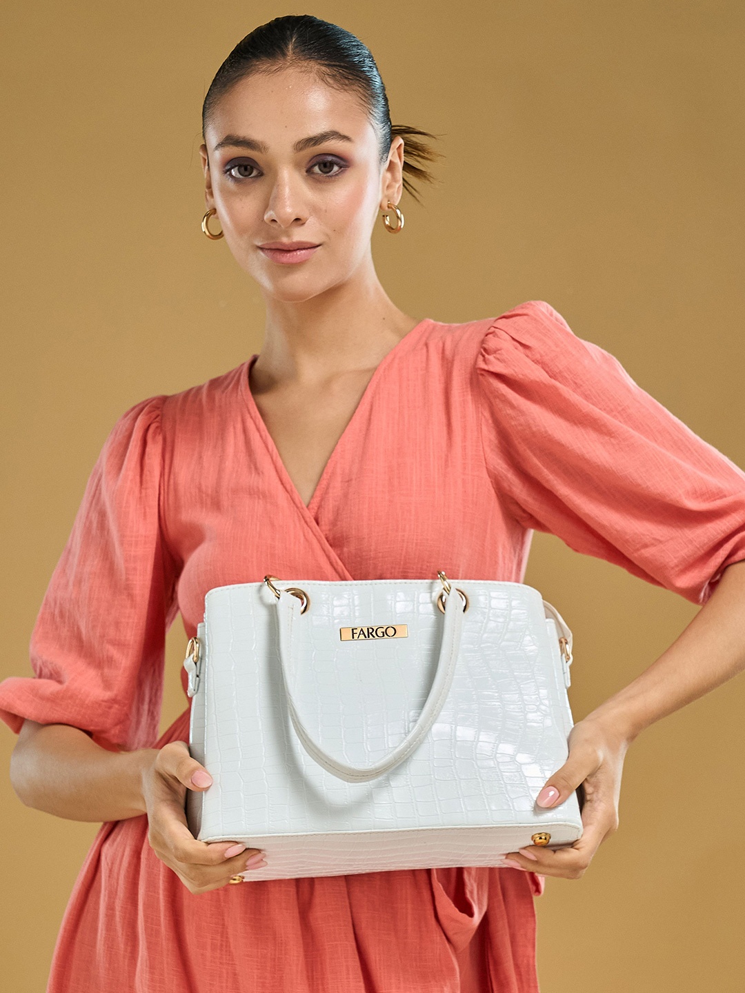 

FARGO PU Structured Shoulder Bag, White