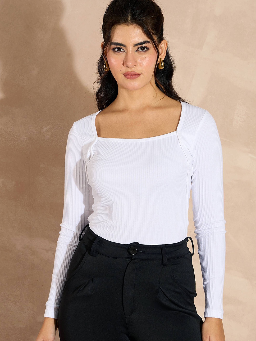 

SASSAFRAS Women Square Neck Fitted Top, White