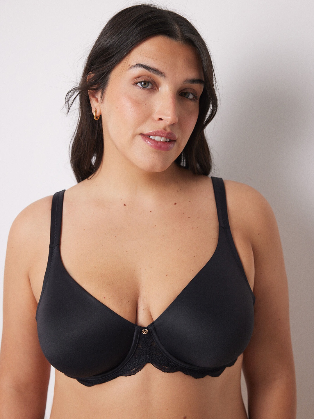 

women'secret Lightly Padded Minimizer Bra 8430022-1, Black