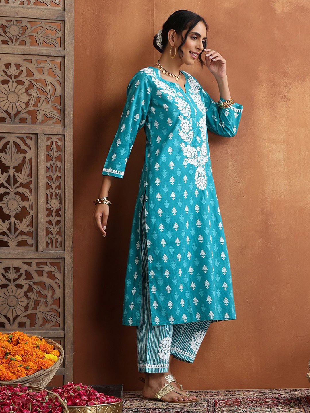

House of Chikankari Chikankari Printed Kurta Set, Blue