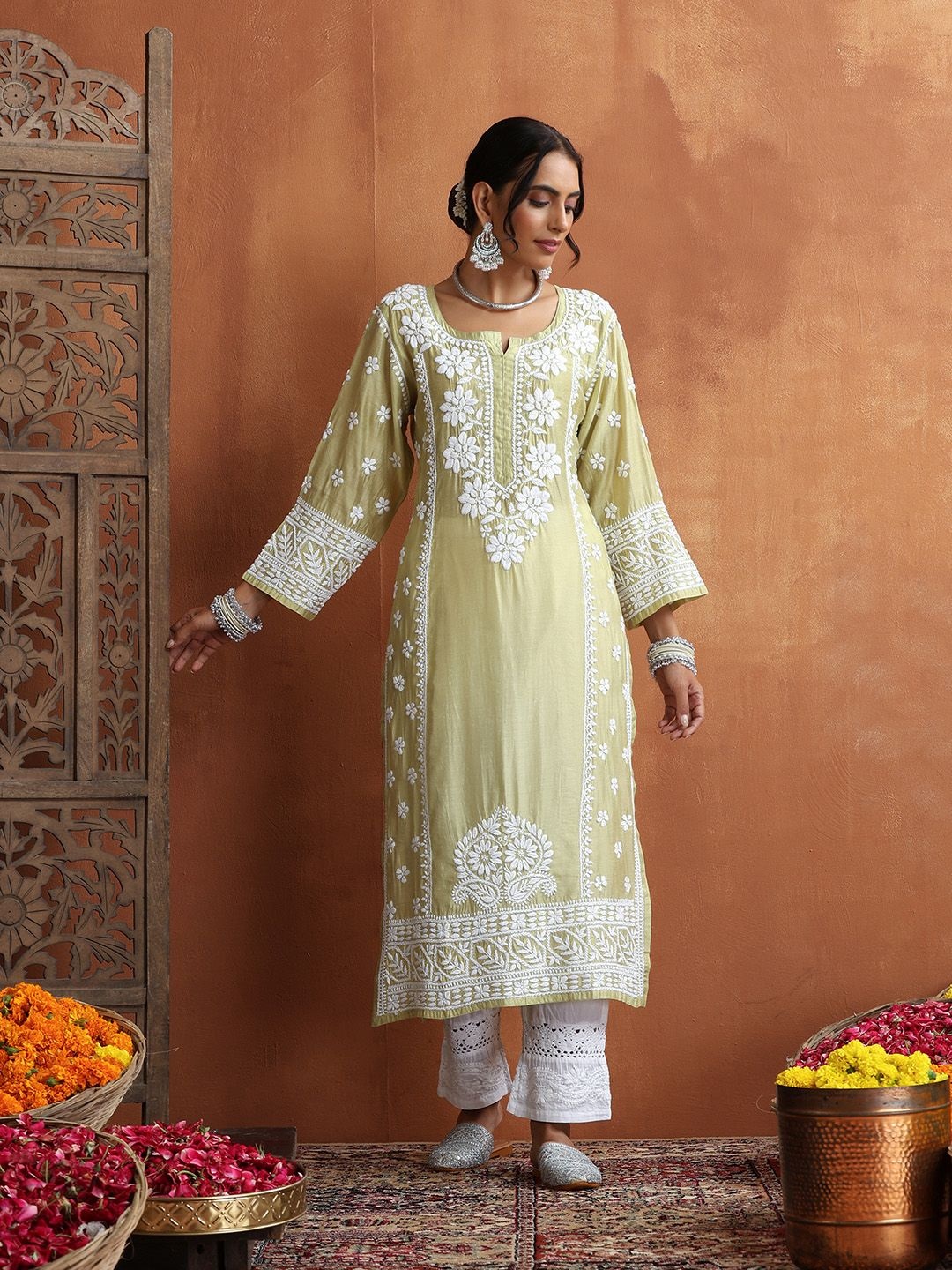 

House of Chikankari Floral Embroidered Pure Cotton Chikankari Kurta, Yellow