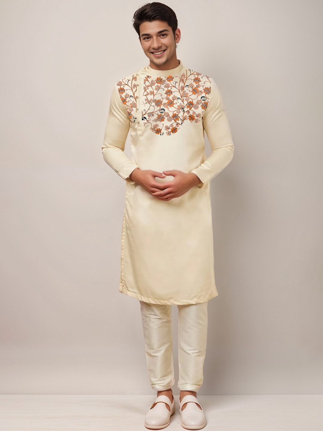 

DEVOILER Floral Printed Mandarin Collar Straight Kurta, Beige