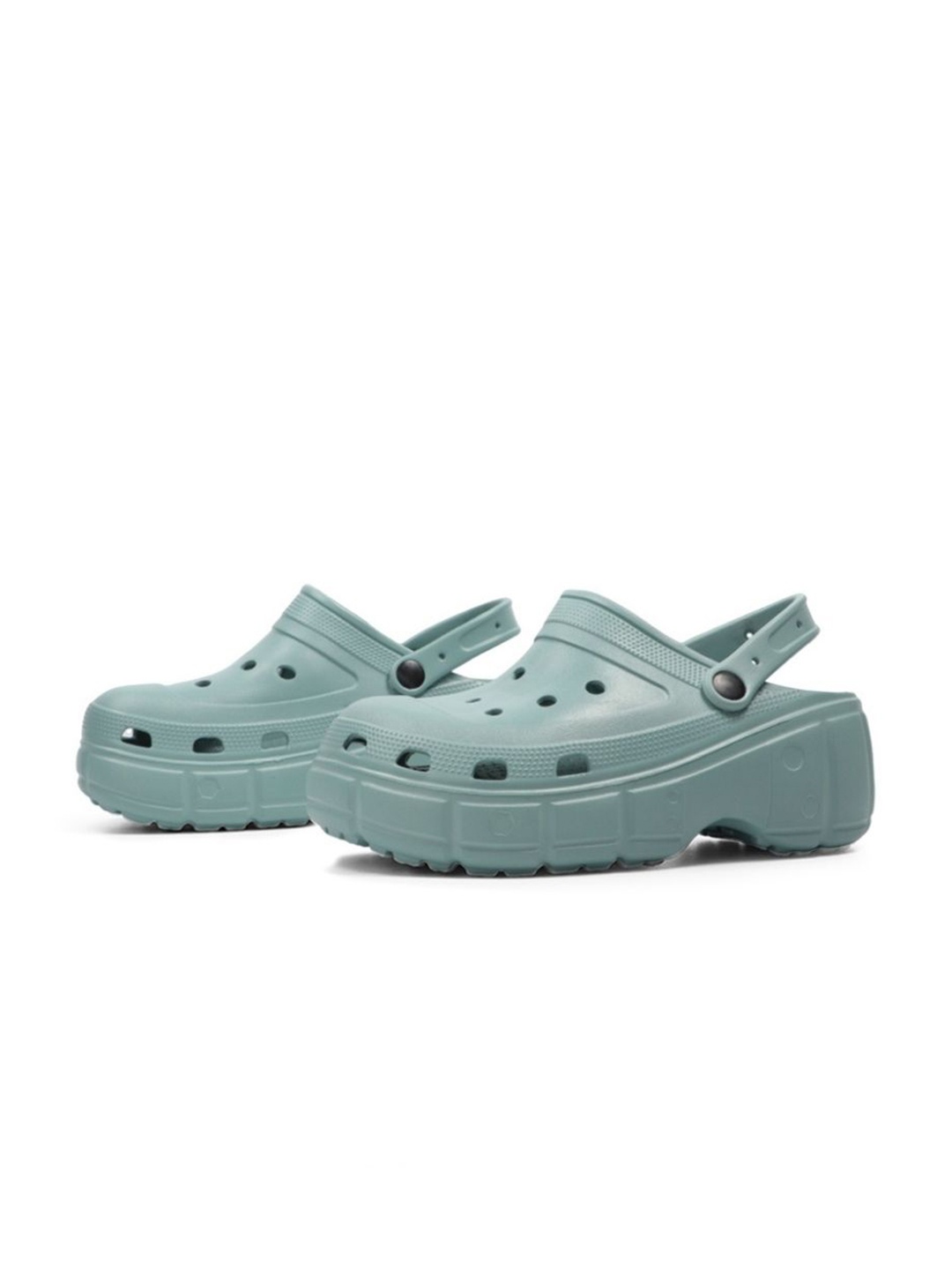 

SPIFFERS Men Croslite Clogs, Blue