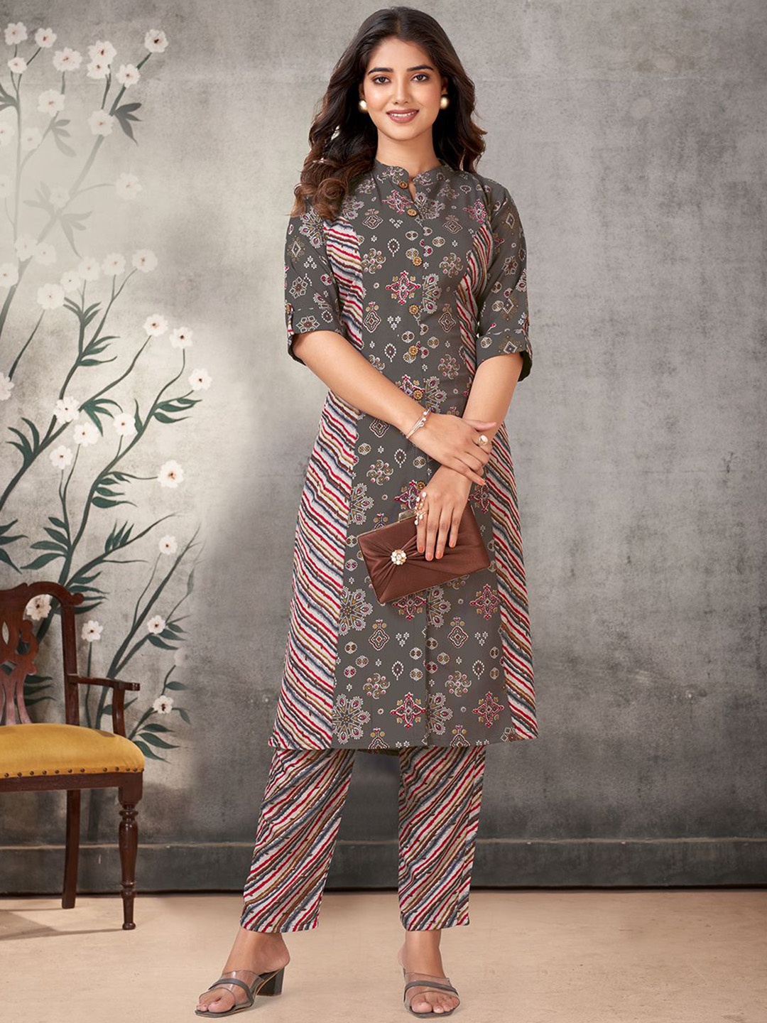 

KALINI Ethnic Motifs Printed Mandarin Collar Straight Kurta with Palazzo, Grey
