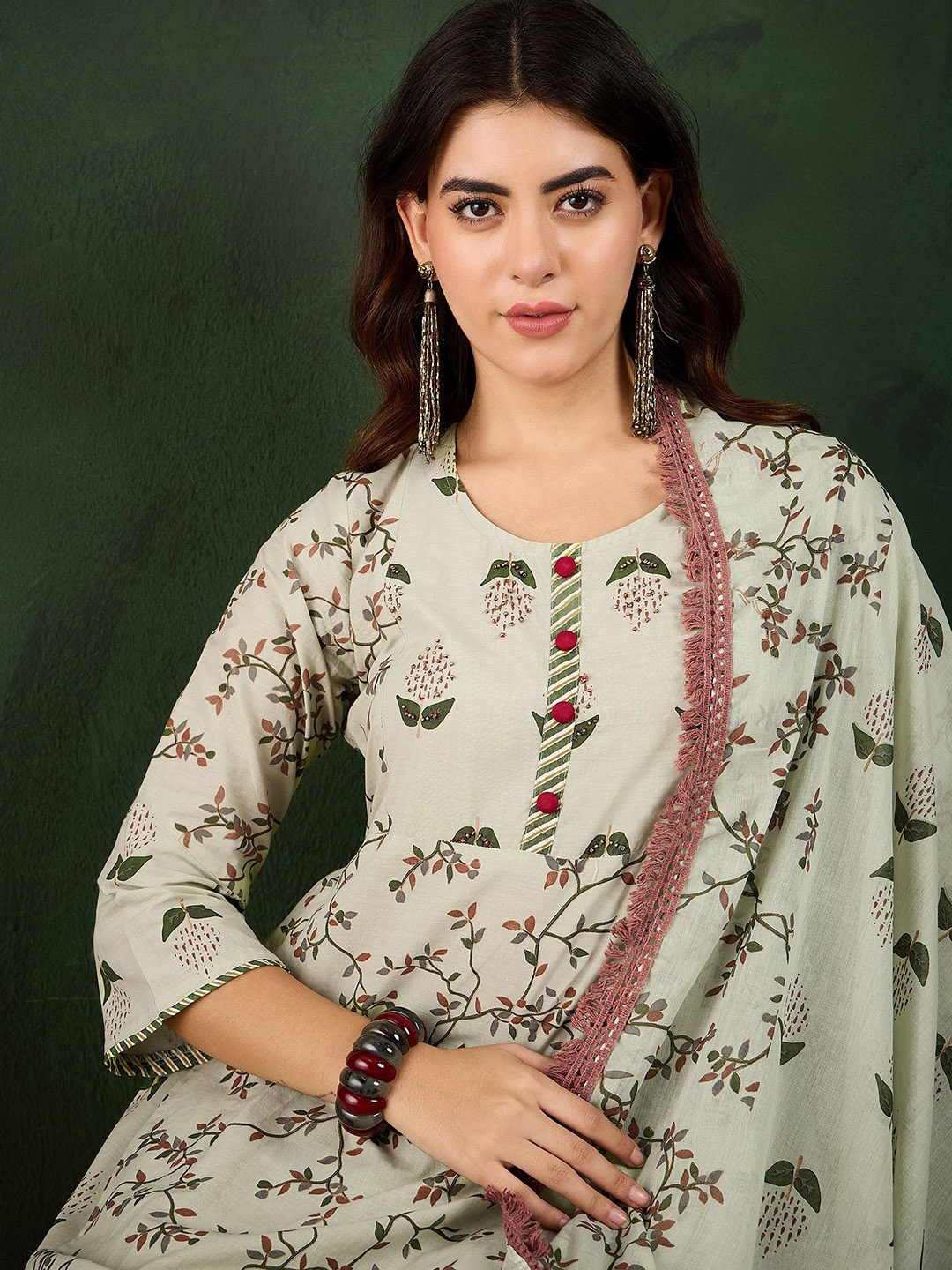 

Sangria Floral Printed Pure Cotton Kurta With Trousers & Dupatta, Green