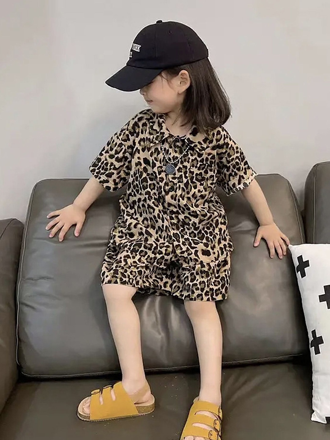 

LULU & SKY Girls Printed Shirt with Shorts, Brown