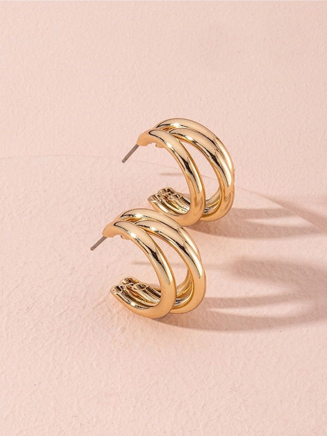 

RUHI COLLECTION Circular Hoop Earrings, Gold