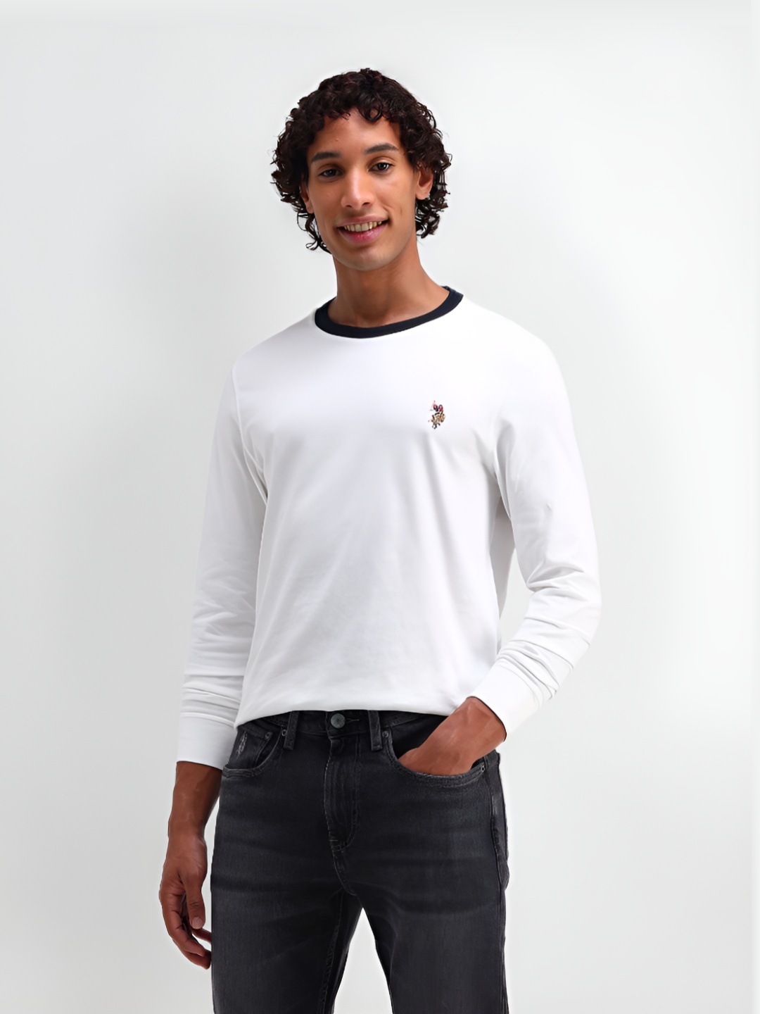 

U.S. Polo Assn. Denim Co. Men Solid Round Neck Cotton Slim Fit T-shirt, White