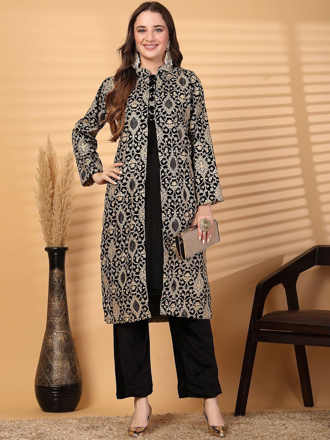 

Clora Creation Ethnic Motifs Embroidered Velvet Straight Kurta with Trousers & Shrug, Black