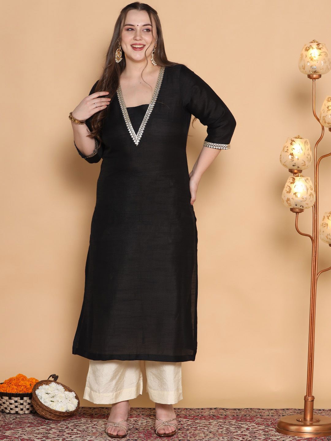 

LetsDressUp Embellished V-Neck Silk Straight Kurta, Black