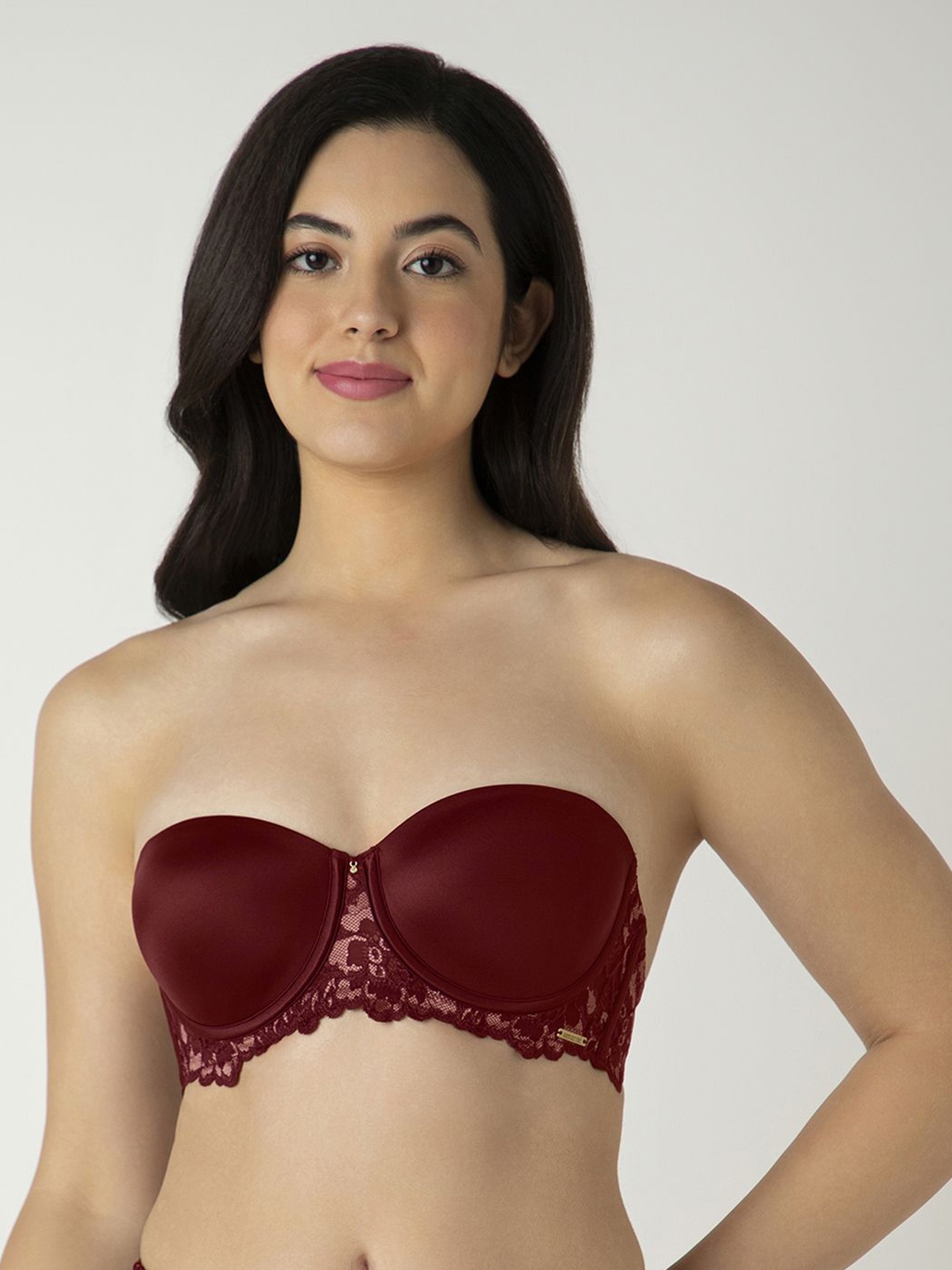 

Amante Half Coverage Underwired Lightly Padded Push-Up Bra, Red