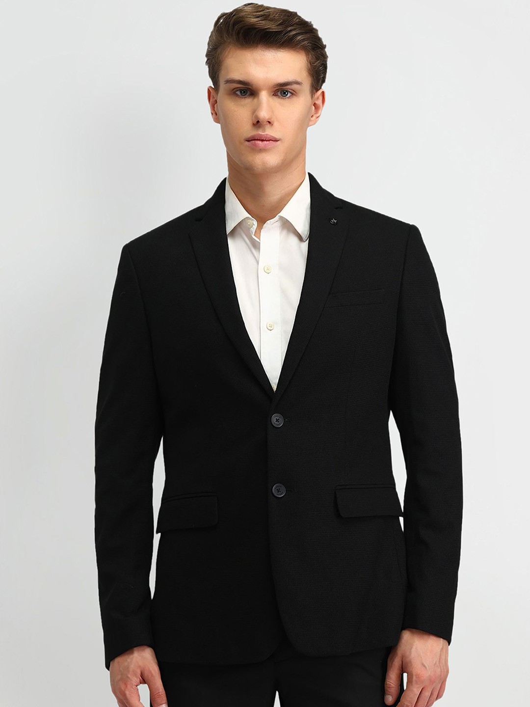 

Arrow Slim-Fit Notched Lapel Single Breasted Formal Blazer, Black