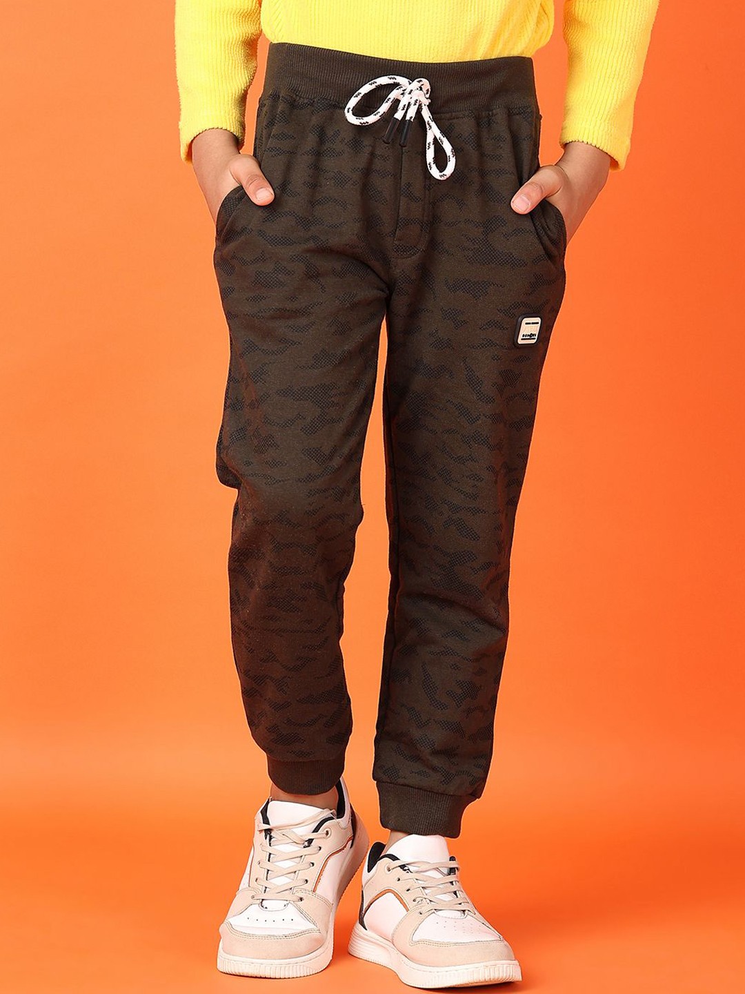 

V-Mart Boys cotton Track Pants, Olive