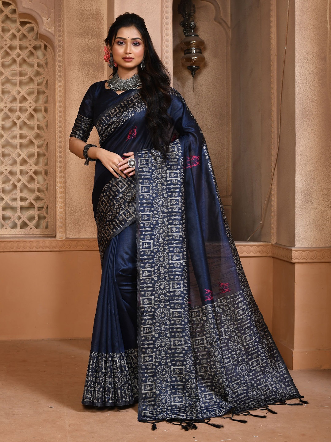 

Jinal & Jinal Woven Design Zari Pure Silk Saree, Navy blue