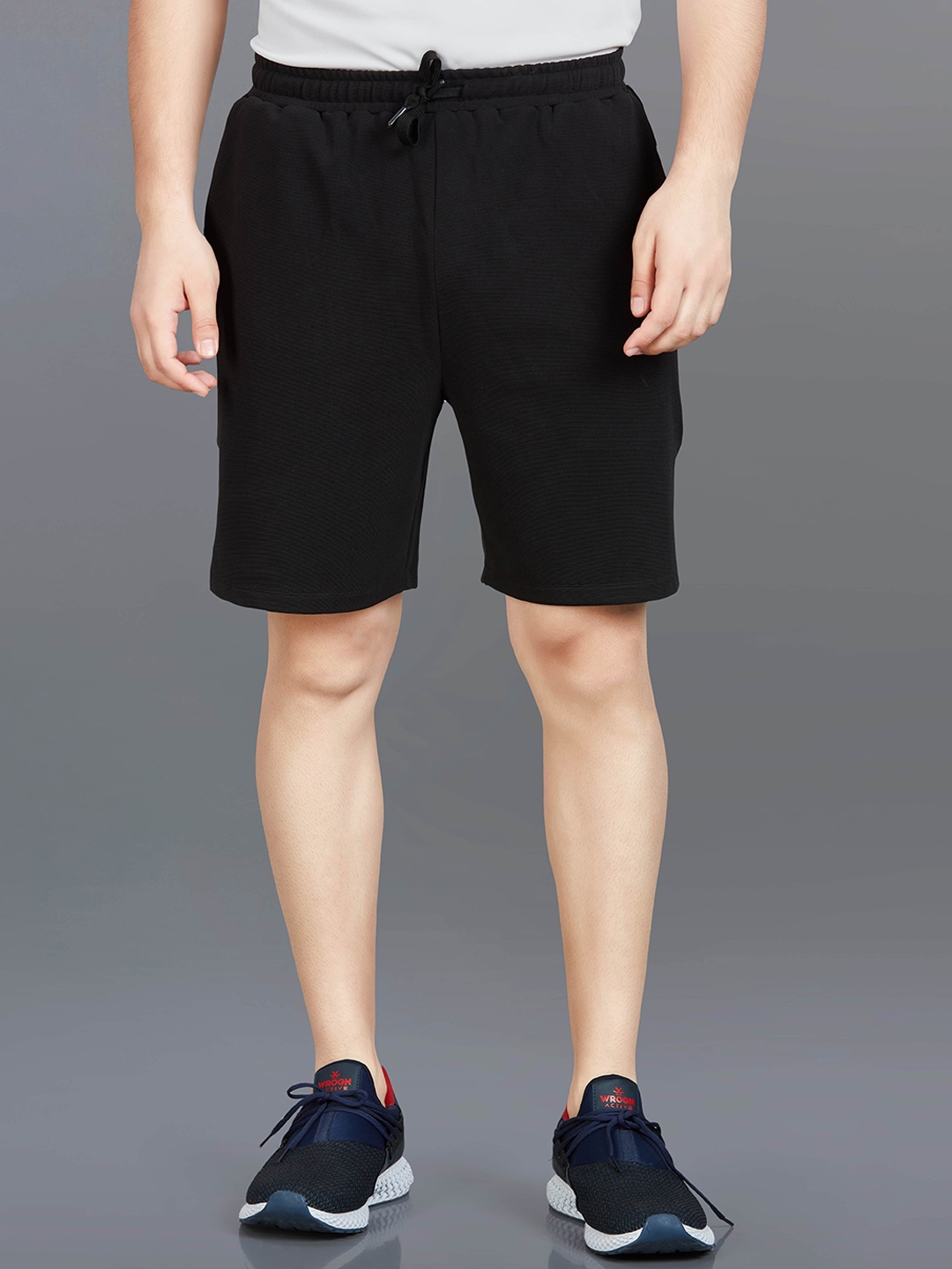 

HRX by Hrithik Roshan Men Mid-Rise Above Knee Shorts, Black