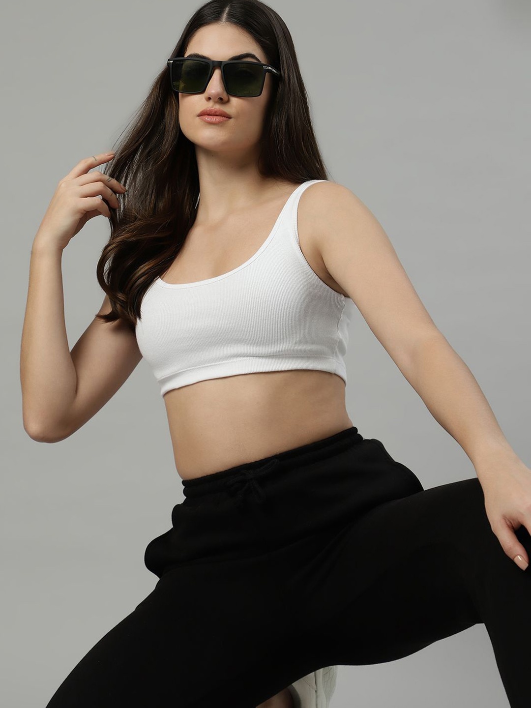

UnaOne Women Self Design Shoulder Straps Bralette Top, White