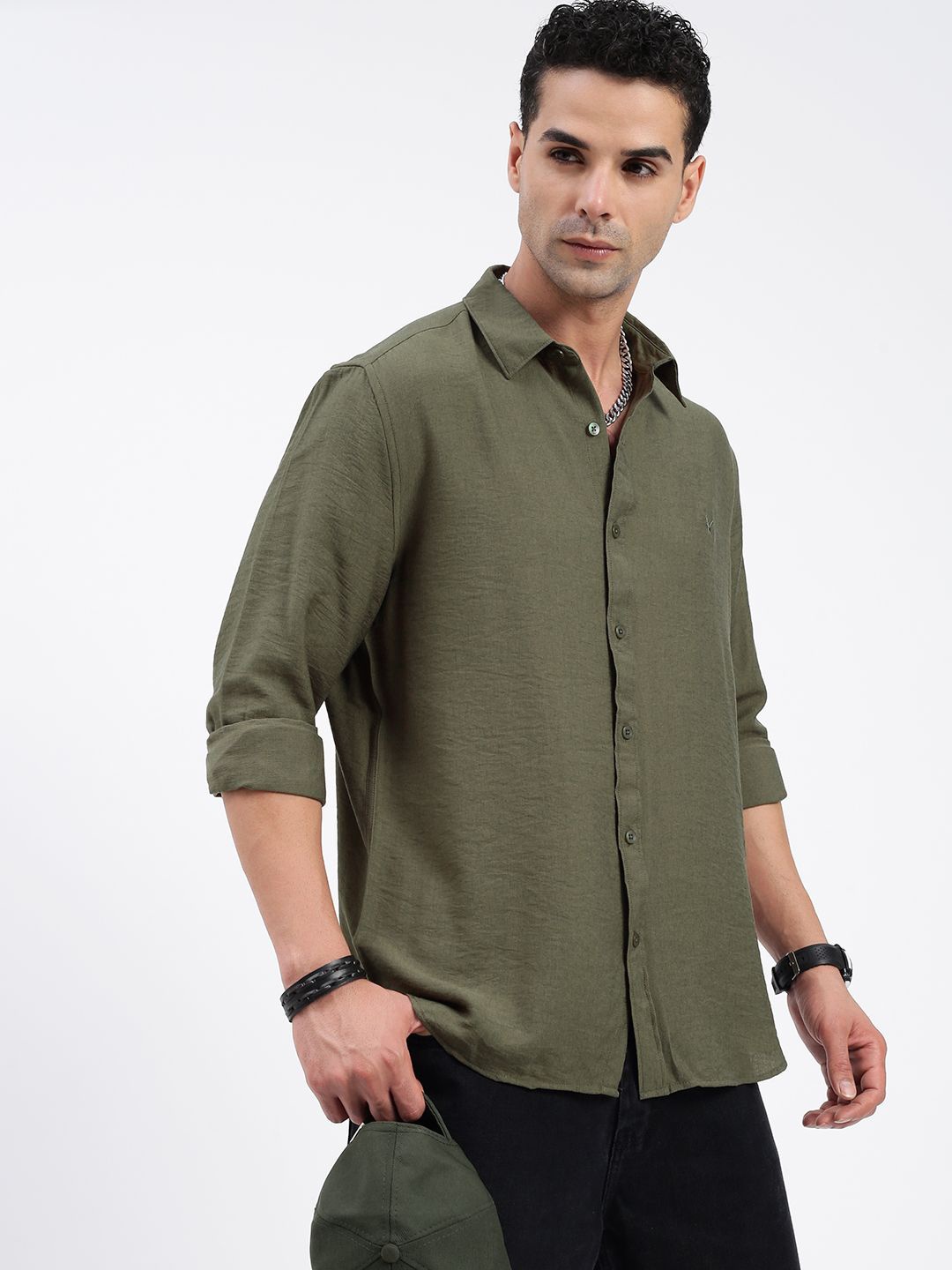 

SHOWOFF Men Standard Spread Collar Solid Cotton Casual Shirt, Olive