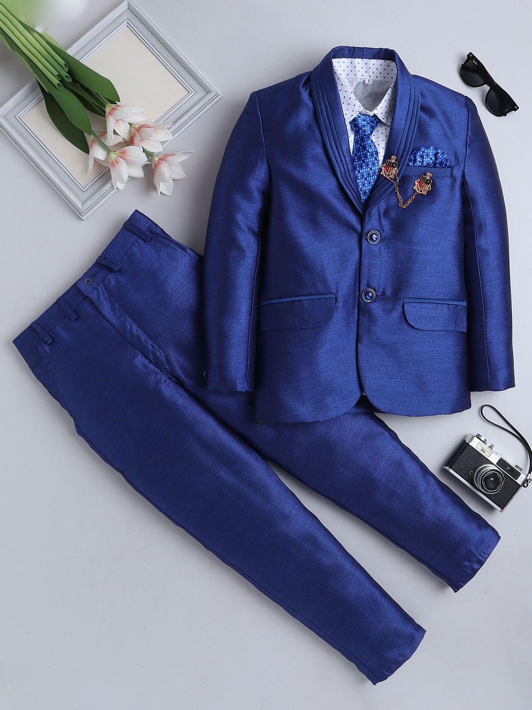 

BAESD Boys Shawl Collar Single-Breasted 3-Piece Suit Set, Blue