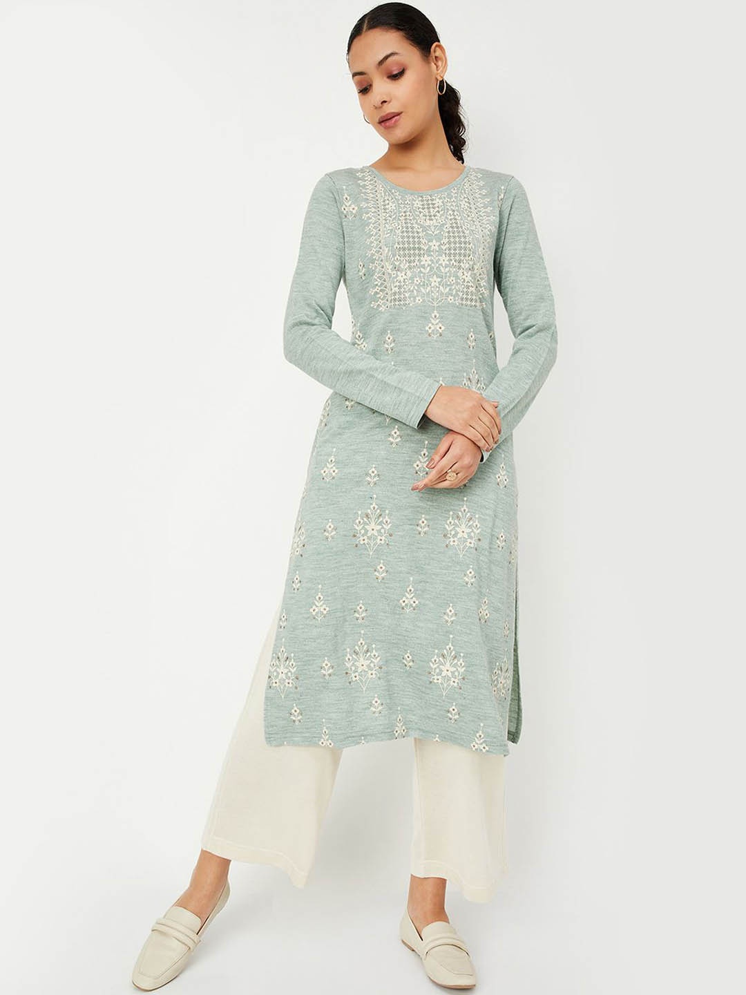 

max Floral Printed Round Neck Straight Kurta, Green