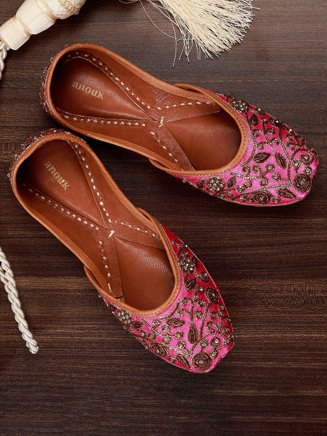 

Anouk Women Embroidered Embellished Ethnic Mojaris, Pink