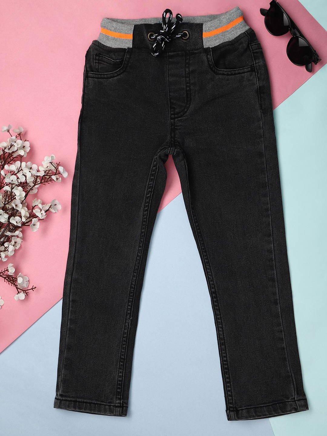 

V-Mart Boys Solid Mid-Rise Joggers Jeans, Black