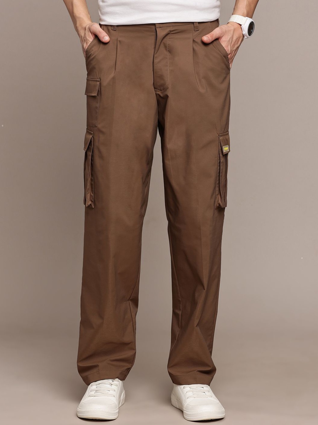 

FCUK Men Relaxed Loose Fit Pleated Cargos Trousers, Khaki