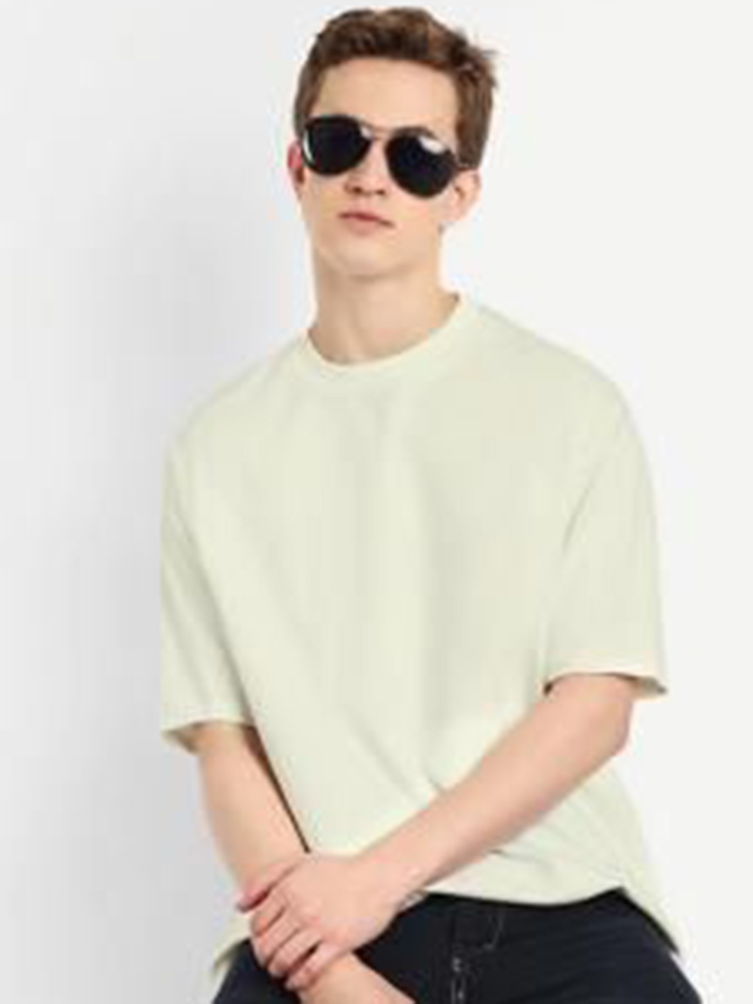 

BLURR Unisex Pure Cotton Pockets T-shirt, Off white