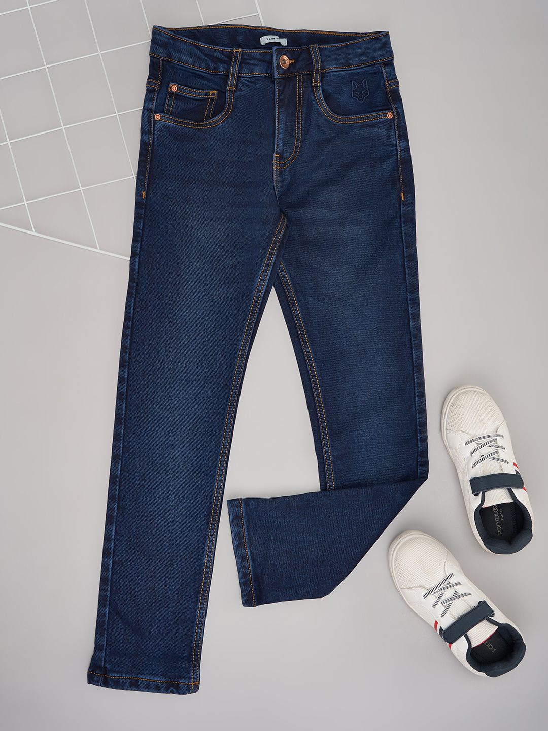 

Pantaloons Junior Boys Mid Rise Slim Fit Light Fade Jeans, Blue