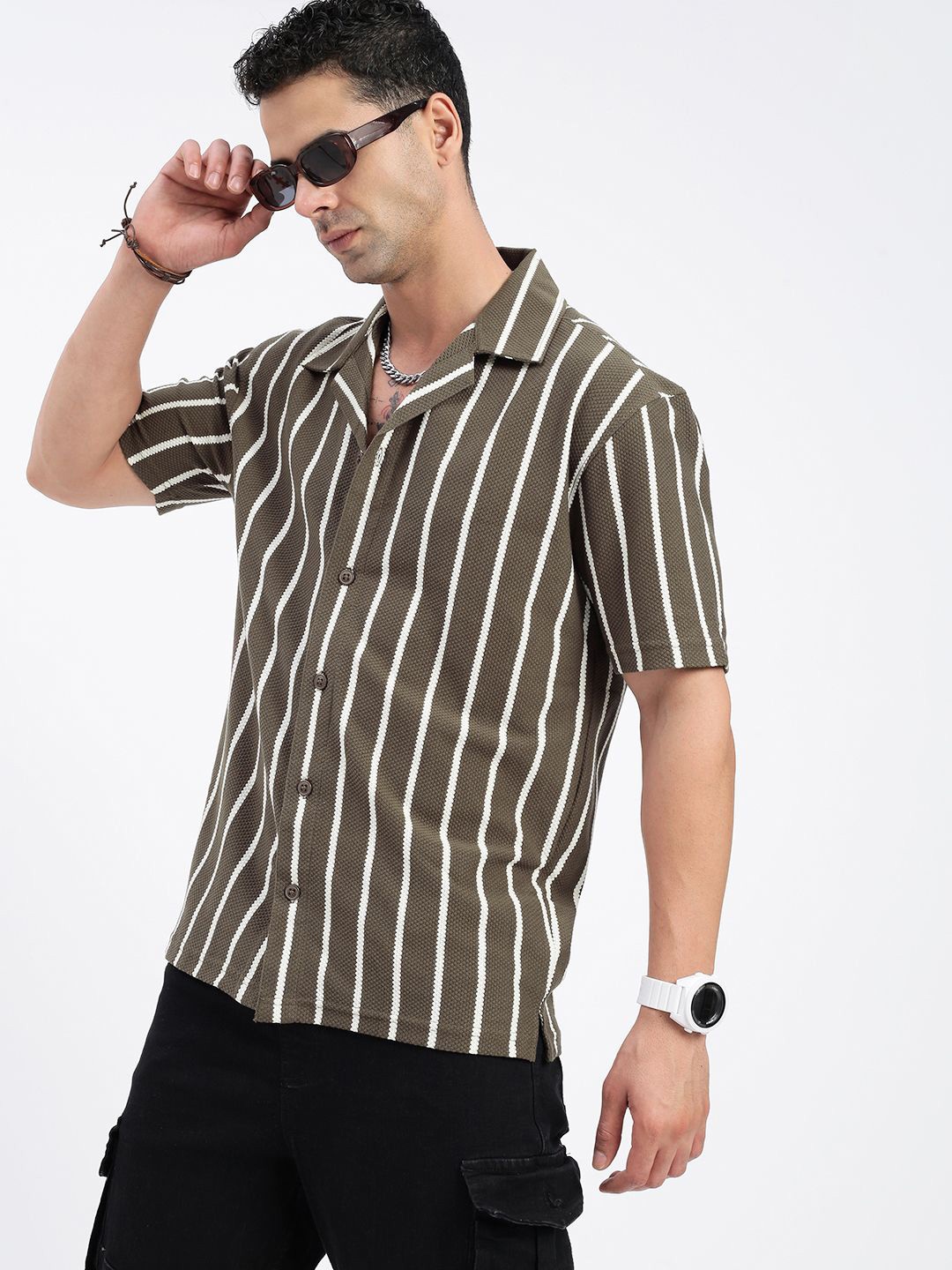 

SHOWOFF Men Standard Cuban Collar Vertical Striped Cotton Relaxed Fit Casual Shirt, Olive