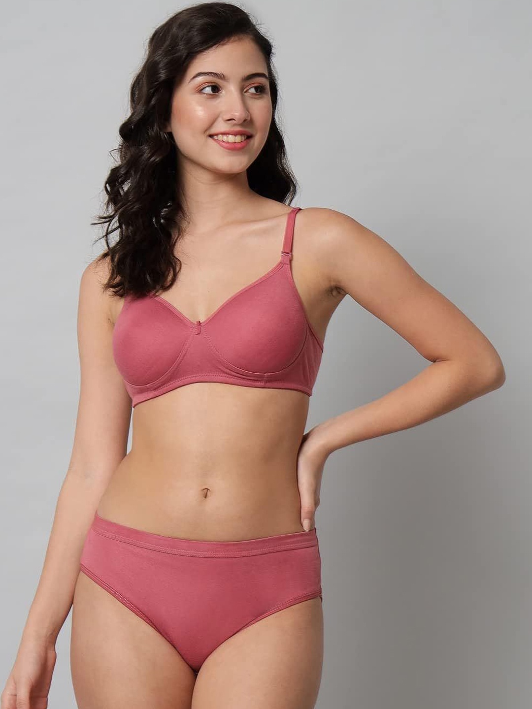 

Designer Bugs Women Lightly Padded Lingerie Set, Pink