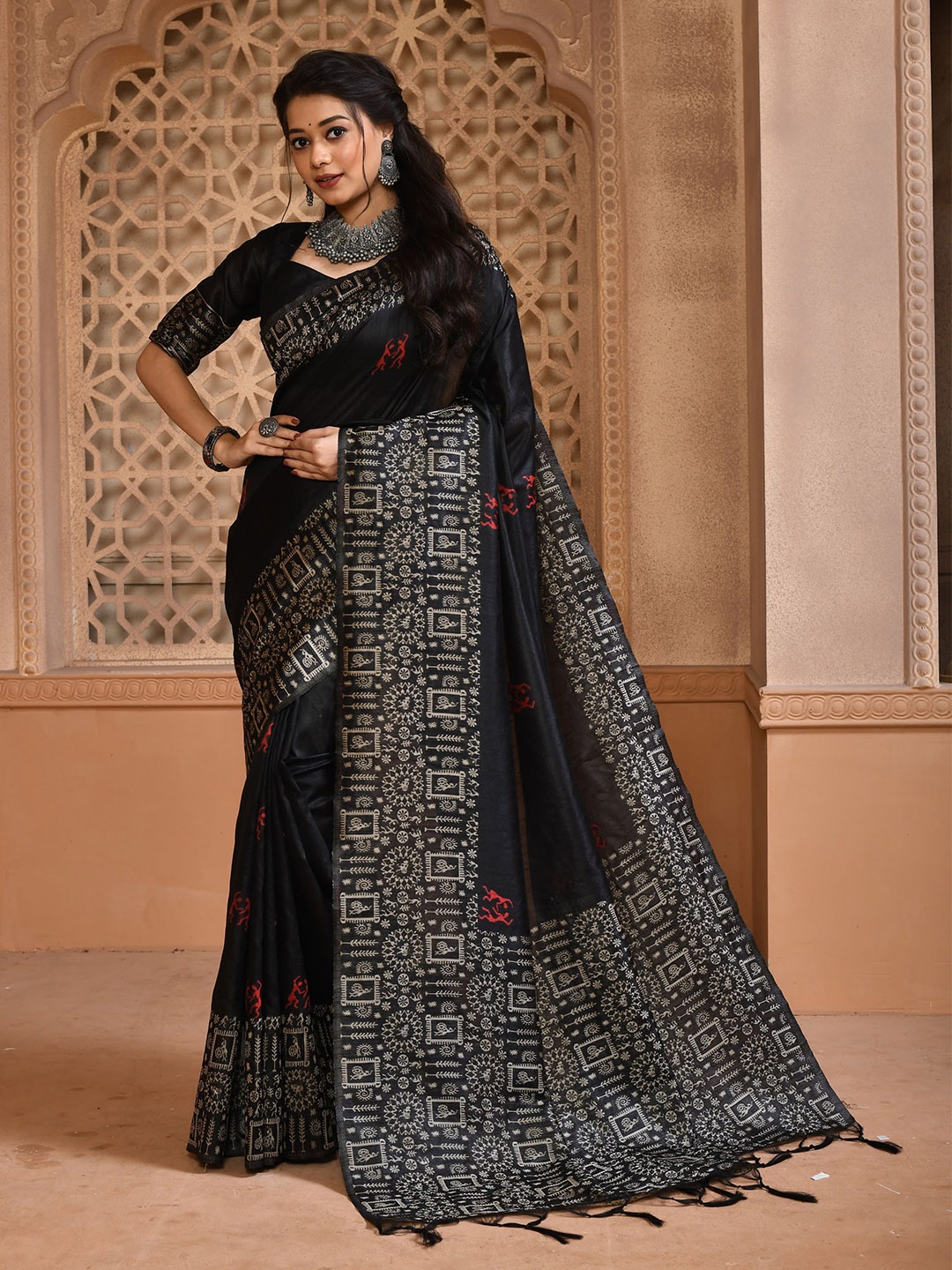 

Jinal & Jinal Woven Design Zari Pure Silk Banarasi Saree, Black