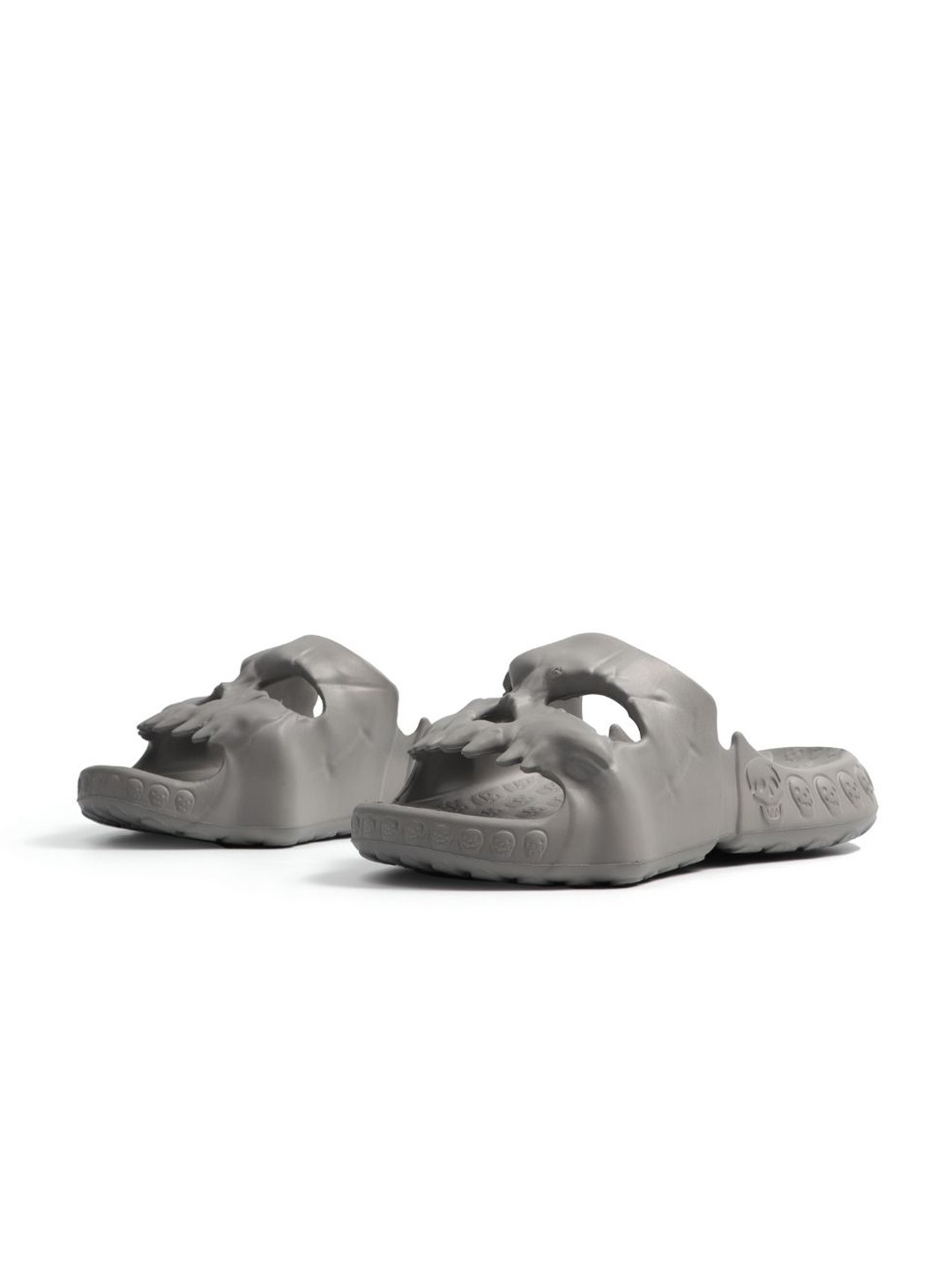 

SPIFFERS Men Croslite Clogs, Grey
