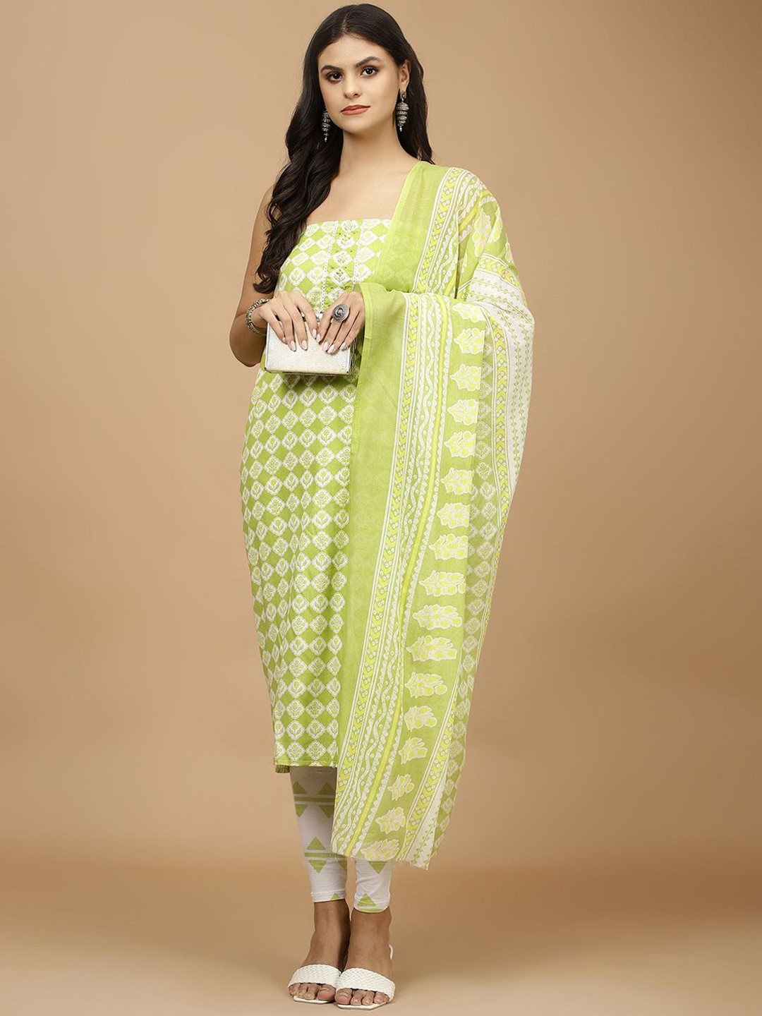 

Meena Bazaar Printed Unstitched Dress Material, Green
