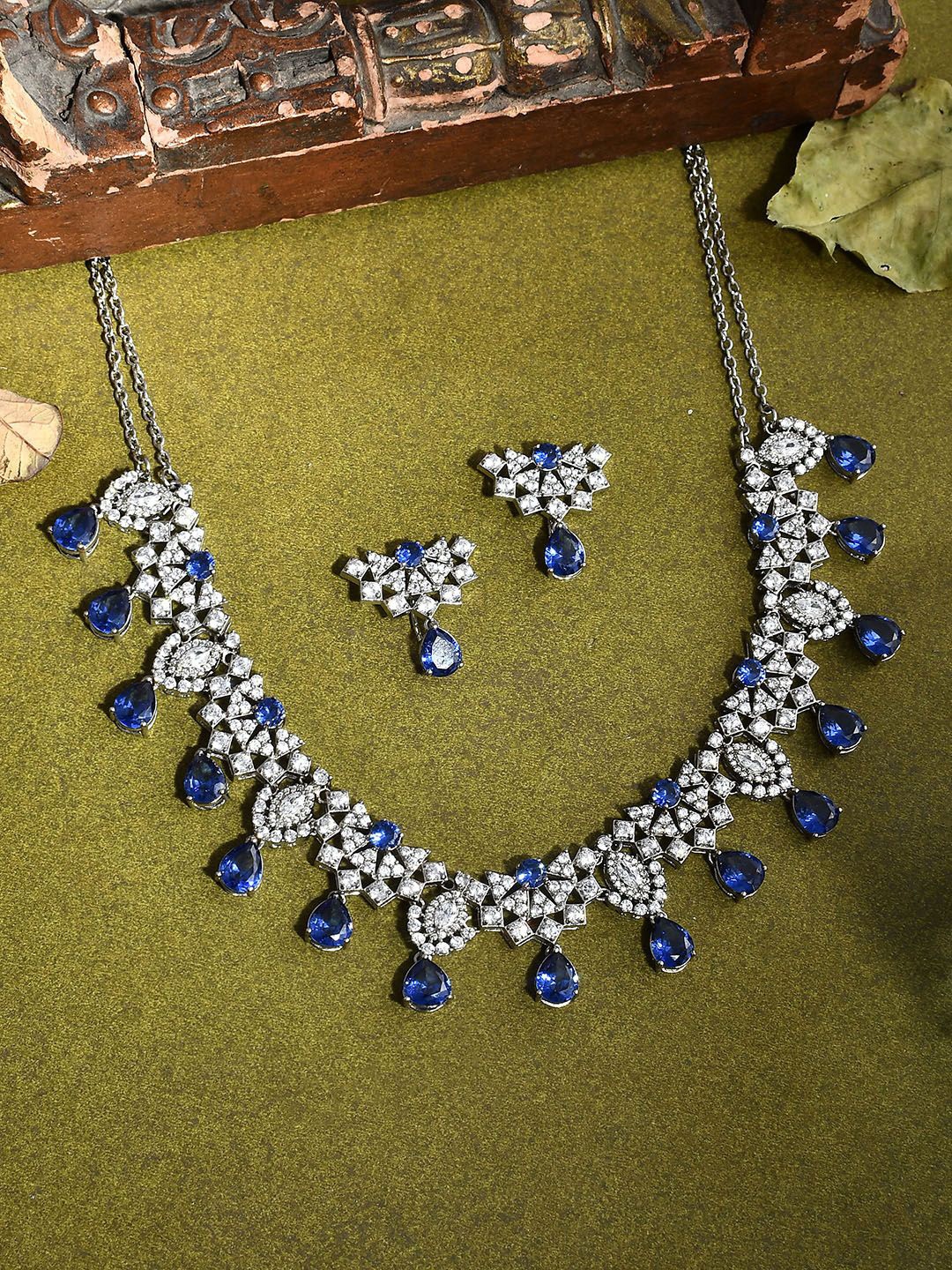 

Voylla Neeharika Rhodium-Plated American Diamond Stone-Studded Jewellery Set, Silver