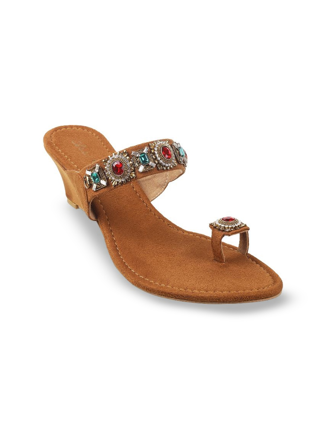 

Cheemo Women Embellished Ethnic Wedge Sandals, Gold