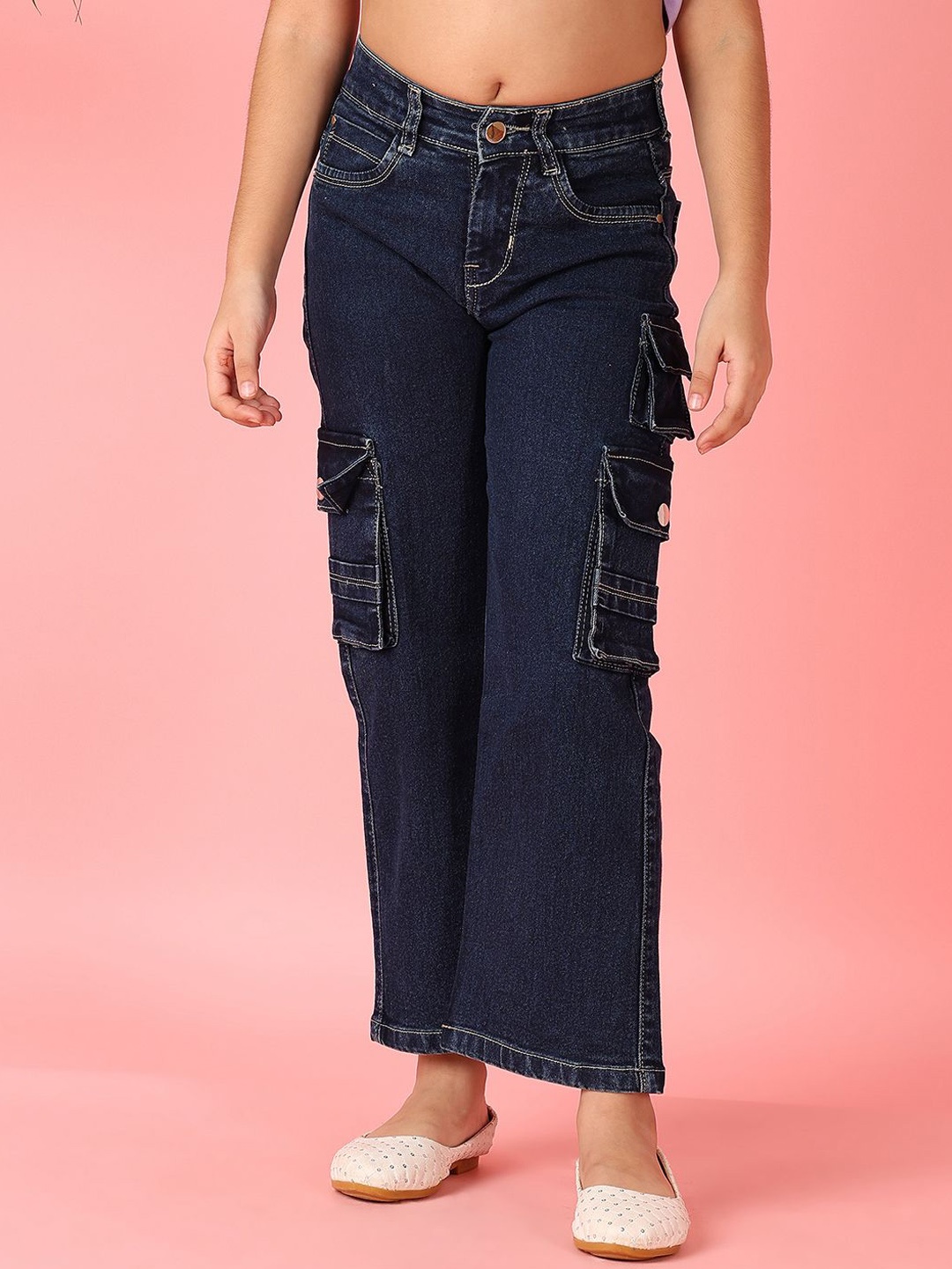 

V-Mart Girls Relaxed Fit Highly Distressed Stretchable Jeans, Blue
