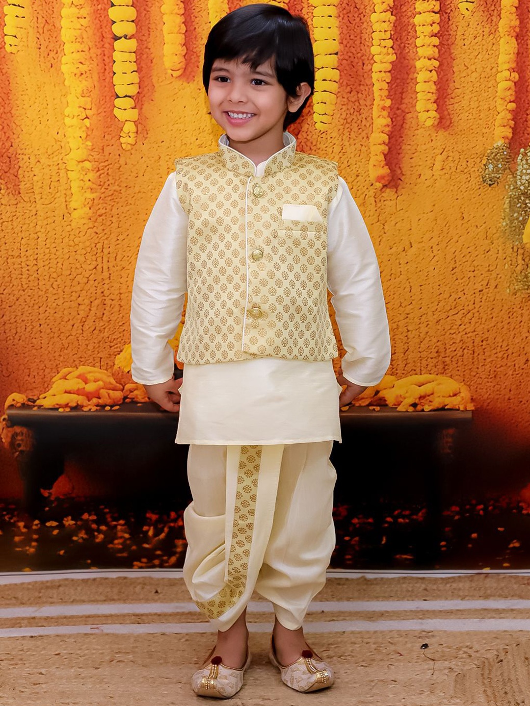 

BownBee Boys Mandarin Collar Regular Straight Kurta with Dhoti Pants, Off white
