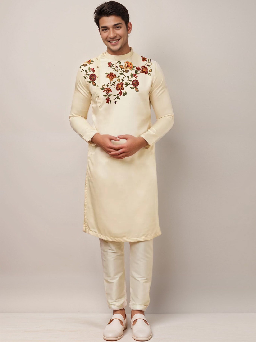 

DEVOILER Floral Printed Mandarin Collar Regular Cotton Straight Kurta, Beige