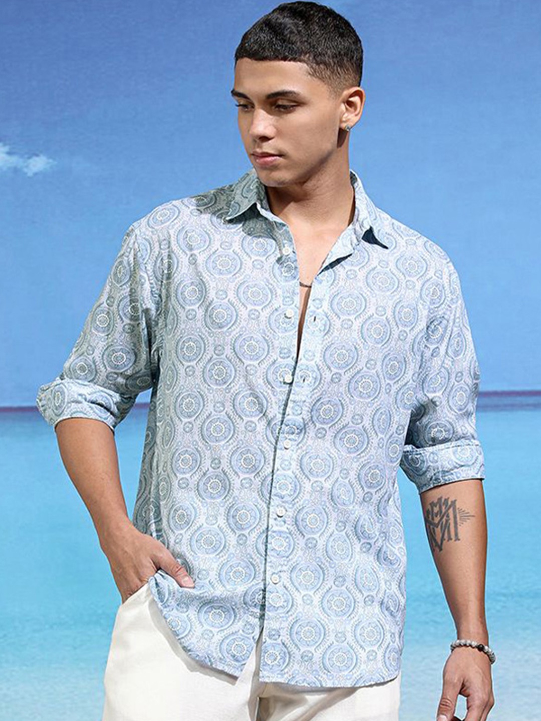 

HIGHLANDER Men Opaque Printed Casual Shirt, Blue