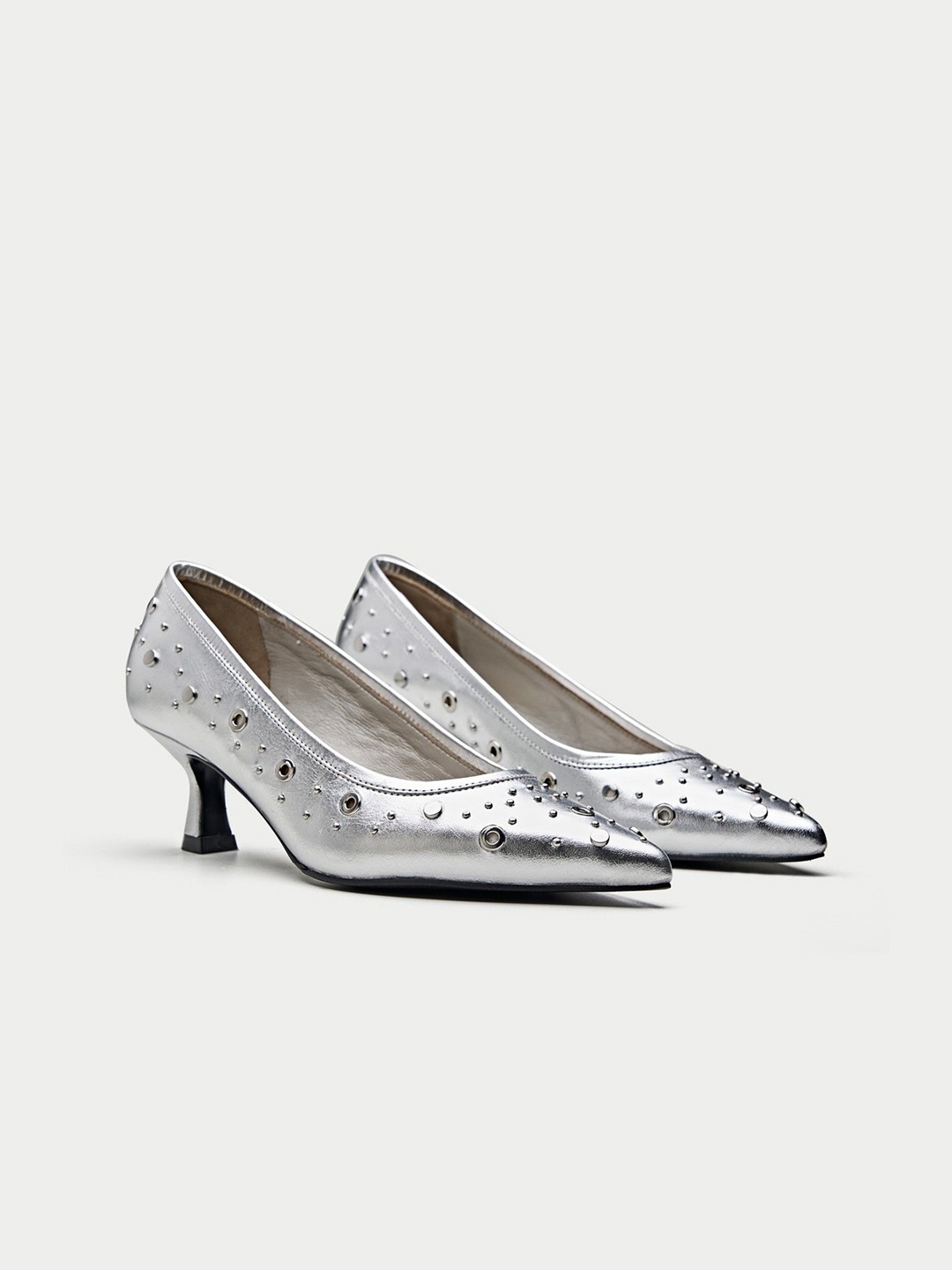

Oroh Women Leather Party Kitten Pumps, Silver