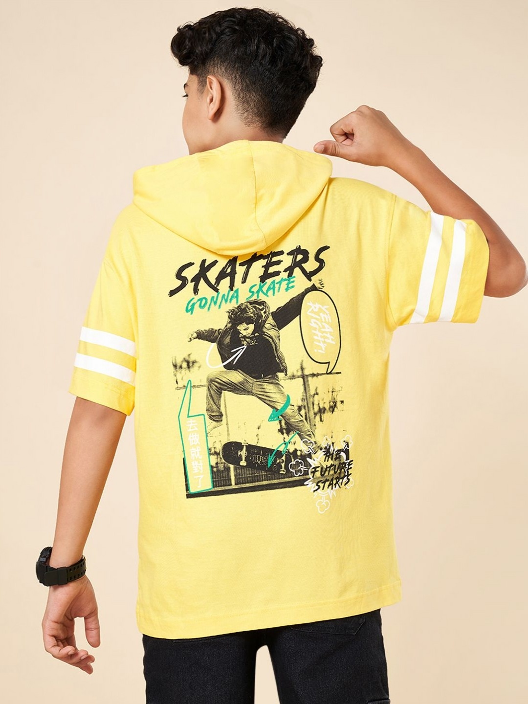 

Coolsters by Pantaloons Boys Graphic Printed Hood Cotton T-shirt, Yellow