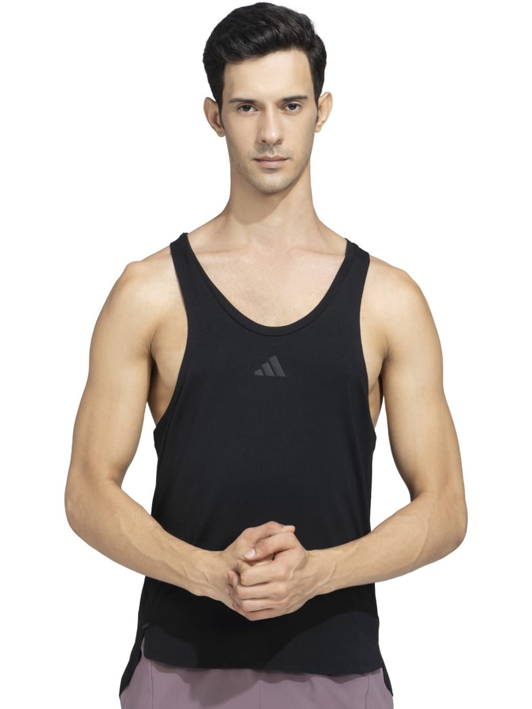 

ADIDAS WO STRINGER Men Solid Cotton T-shirt, Black