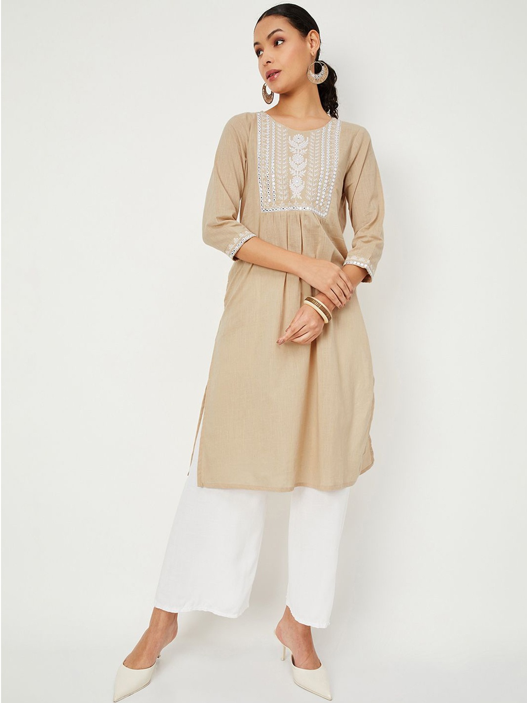 

max Embroidered Thread Work Straight Kurta, Beige