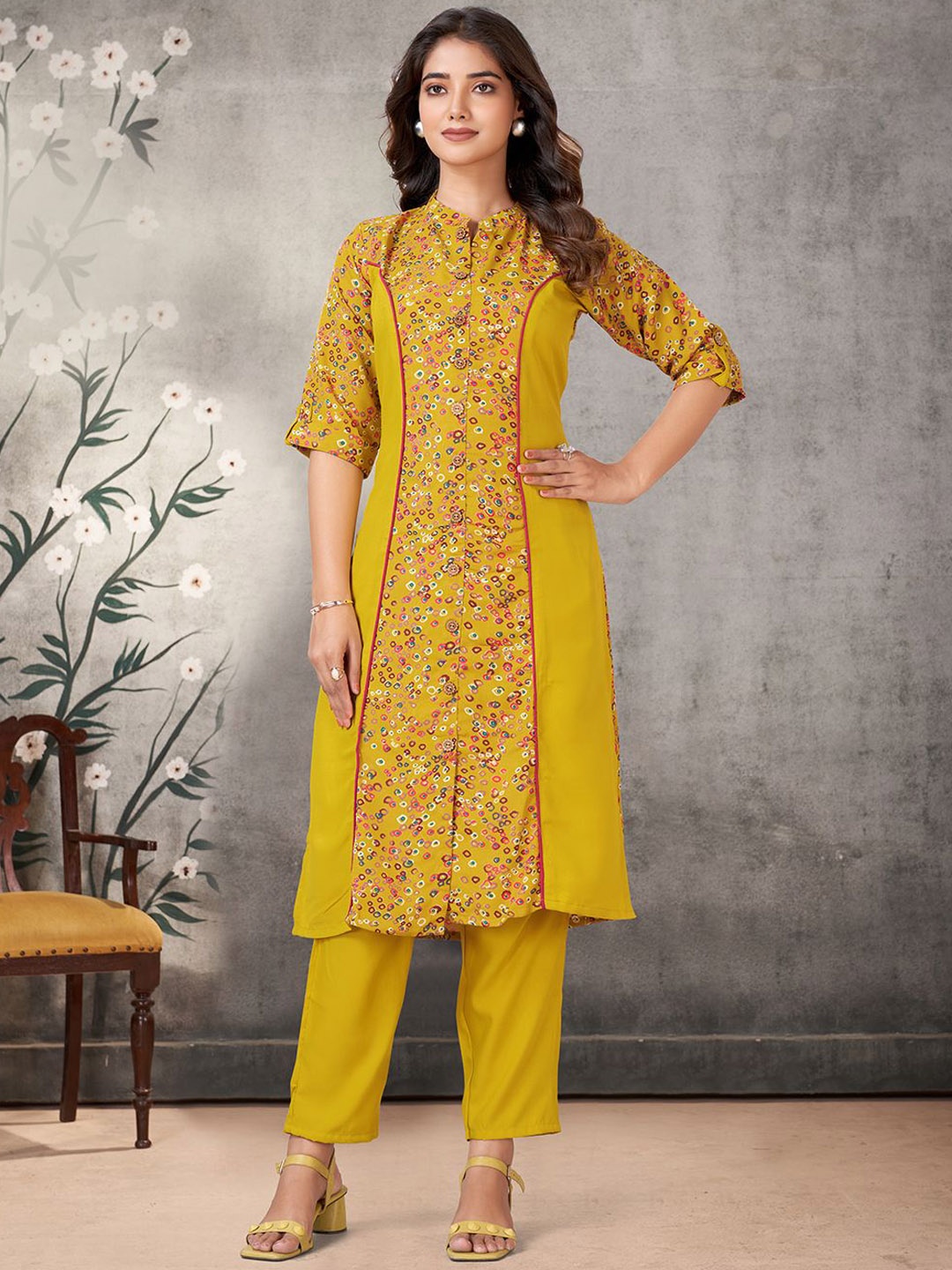 

KALINI Abstract Printed Mandarin Collar Straight Kurta with Trousers, Yellow