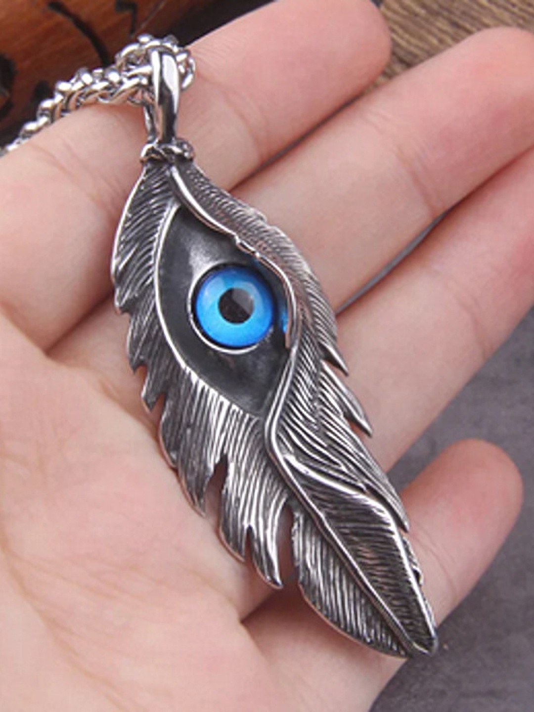 

Heer Collection Silver-Plated Contemporary Pendants with Chains